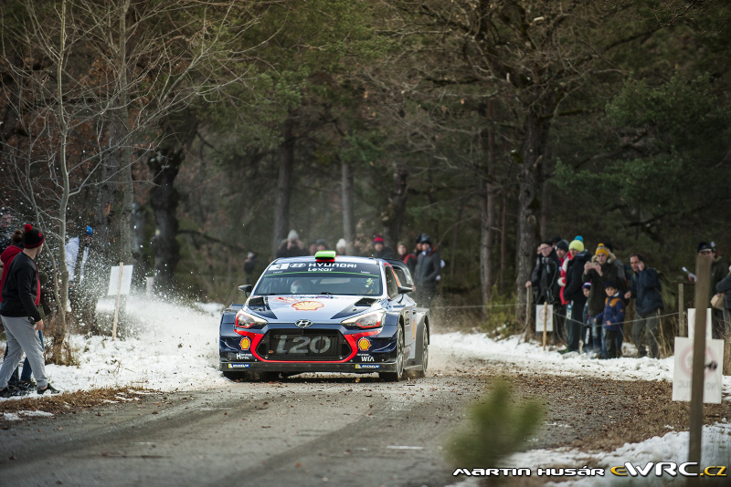 Illustration for article titled Rally Monte Carlo photos from around the nets (megadump)